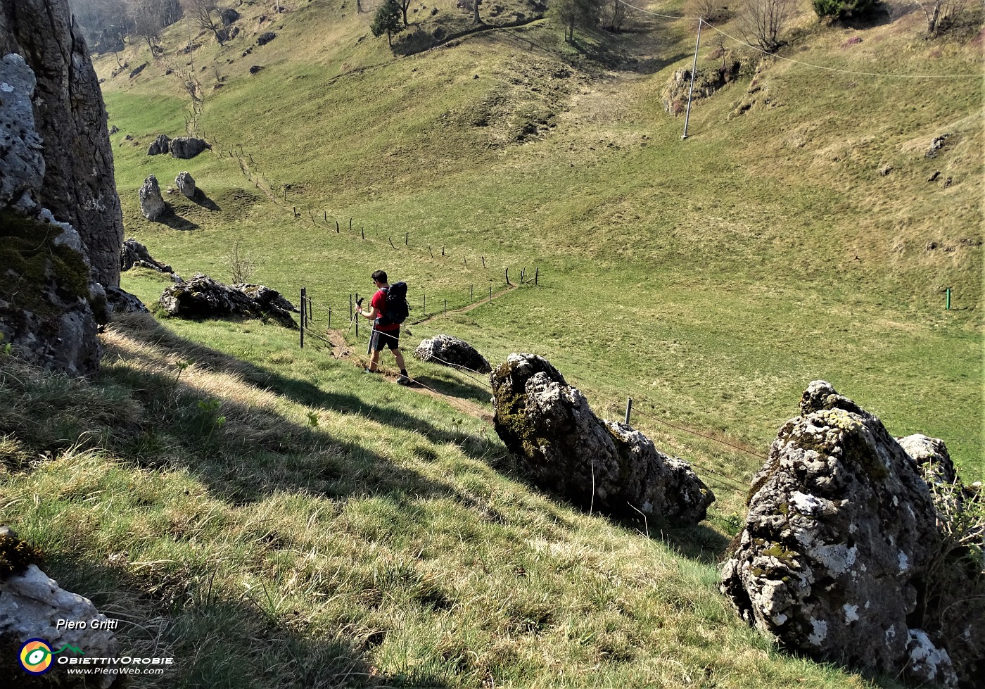 67 Sul sent. 506 verso il Rif. Monte Zucco.JPG